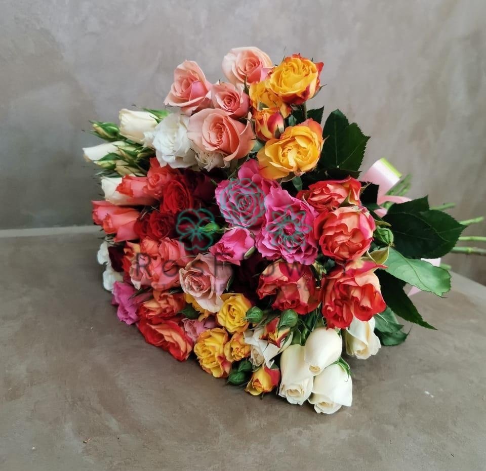 Букет цветов из: Розы в Дагестанской