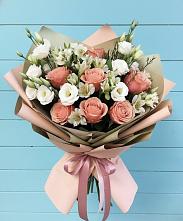 Букет цветов из:  Розы, Альстромерии и Лизиантусы в Дагестанской