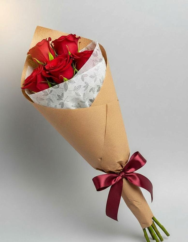 Букет цветов из: Розы в Дагестанской