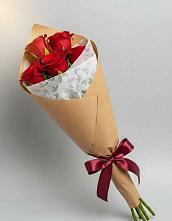 Букет цветов из:  Розы в Дагестанской