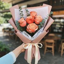 Букет цветов из:  Розы #REPLACE_PRED# Дагестанской