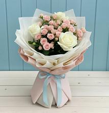 Букет цветов из:  Розы в Дагестанской