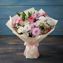 Букет цветов из:  Хризантемы, Альстромерии и Розы в Дагестанской