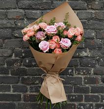 Букет цветов из:  Розы в Дагестанской