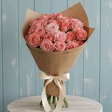 Букет цветов из:  Розы в Дагестанской
