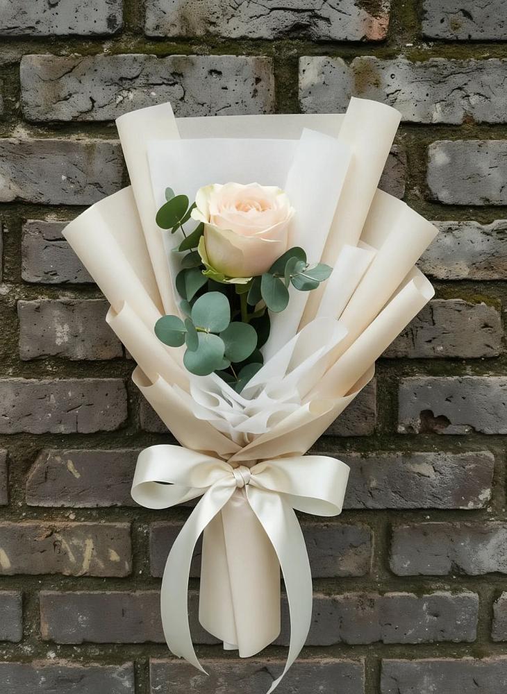 Букет цветов из: Розы в Дагестанской