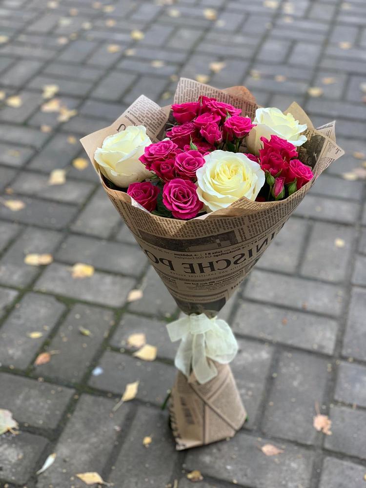 Букет цветов из: Розы в Дагестанской