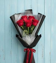 Букет цветов из:  Розы в Дагестанской
