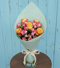 Букет цветов из:  Розы в Дагестанской